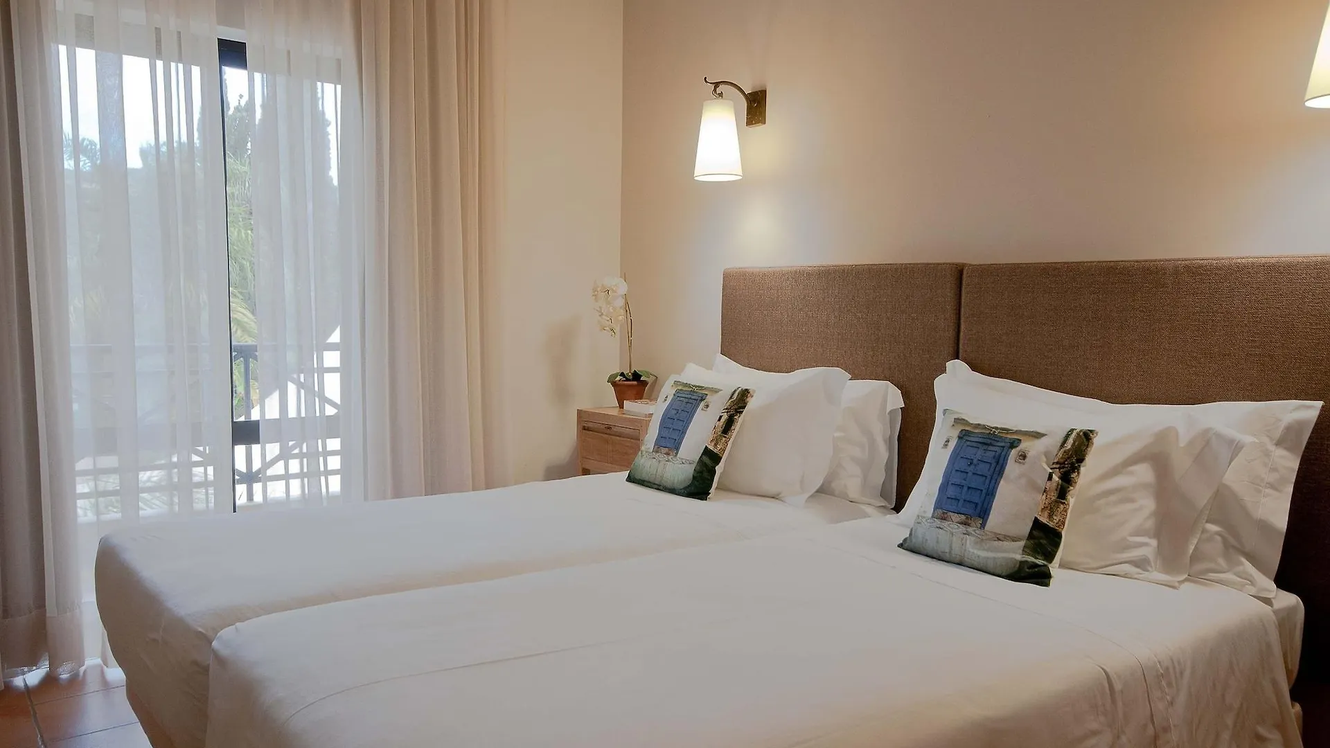 Hotel Parque Das Laranjeiras 빌라모라