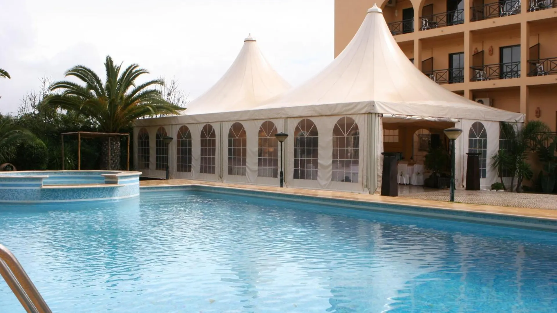 Hotel Parque Das Laranjeiras 빌라모라 3*,  포르투갈